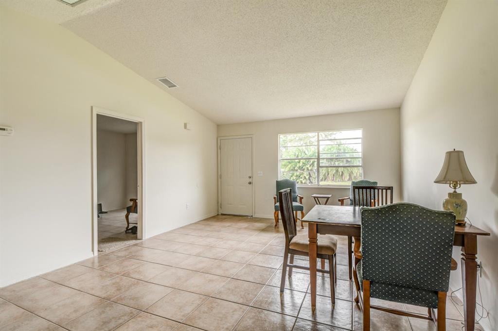 PORT ST LUCIE SECTION 8 - Residential