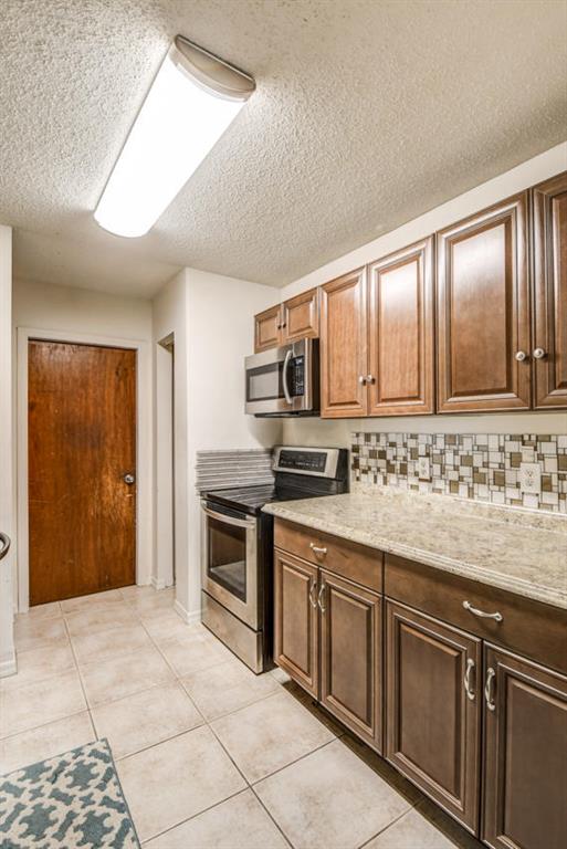 PORT ST LUCIE SECTION 8 - Residential