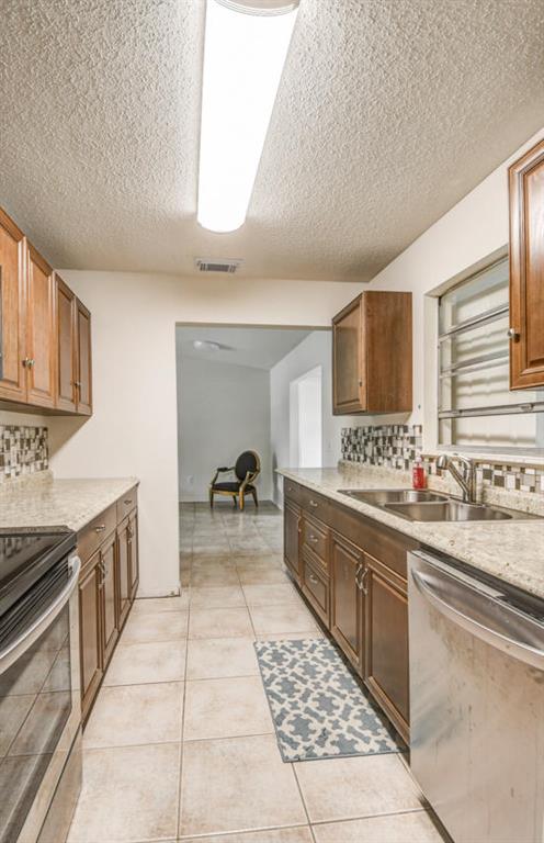 PORT ST LUCIE SECTION 8 - Residential