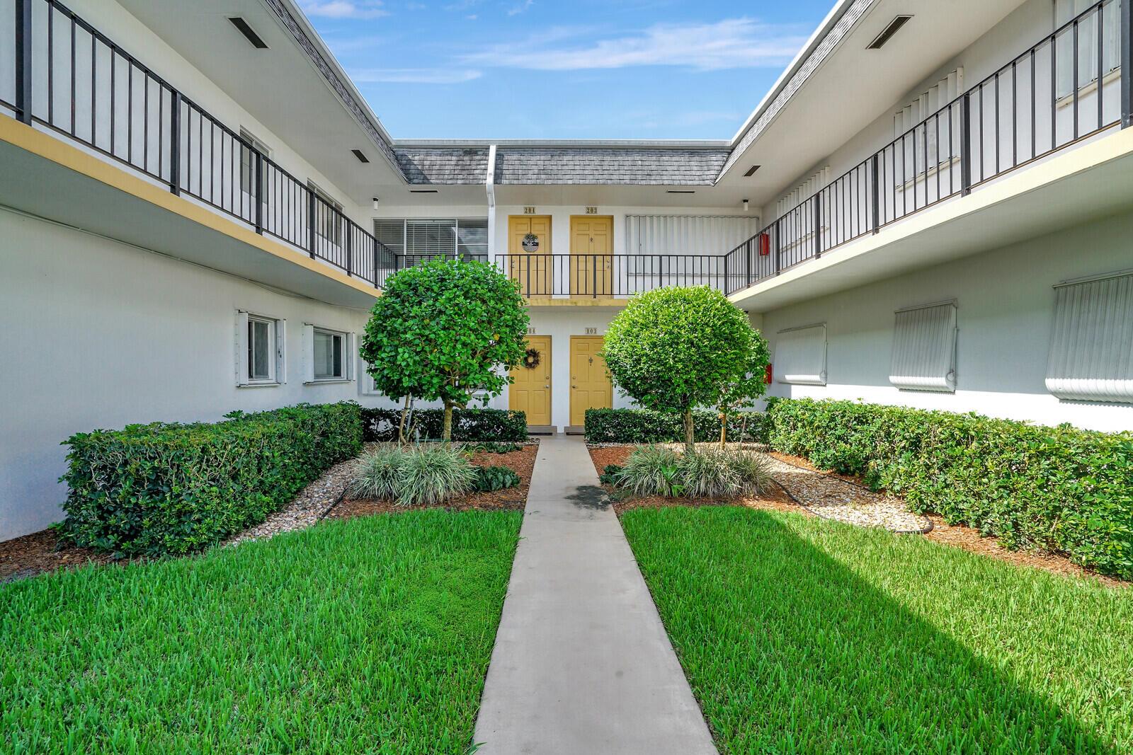 MURRY HILLS APT BLDG CONDO - Residential