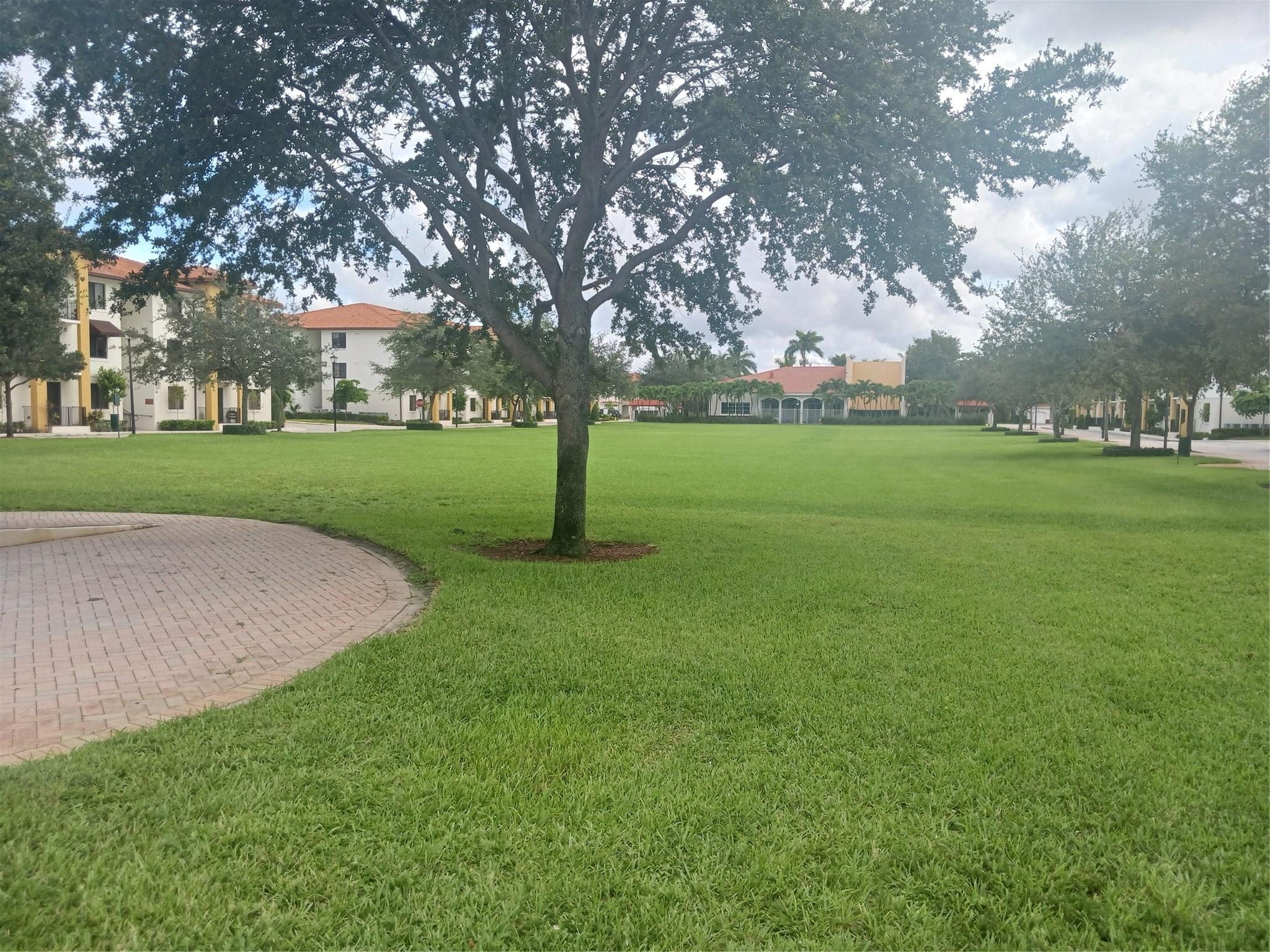 bella vista - Residential