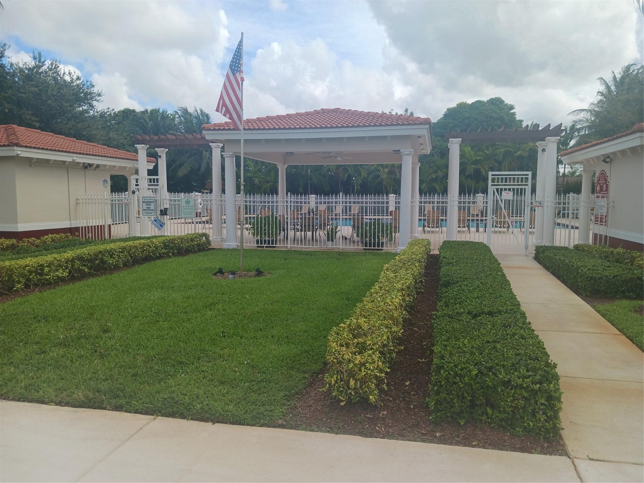 bella vista - Residential