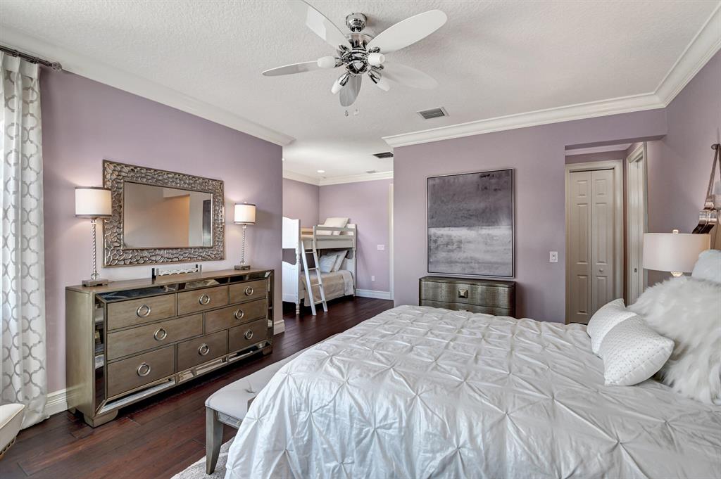 THE BRIDGES, BRIDGES - Residential