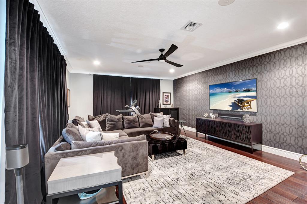 THE BRIDGES, BRIDGES - Residential