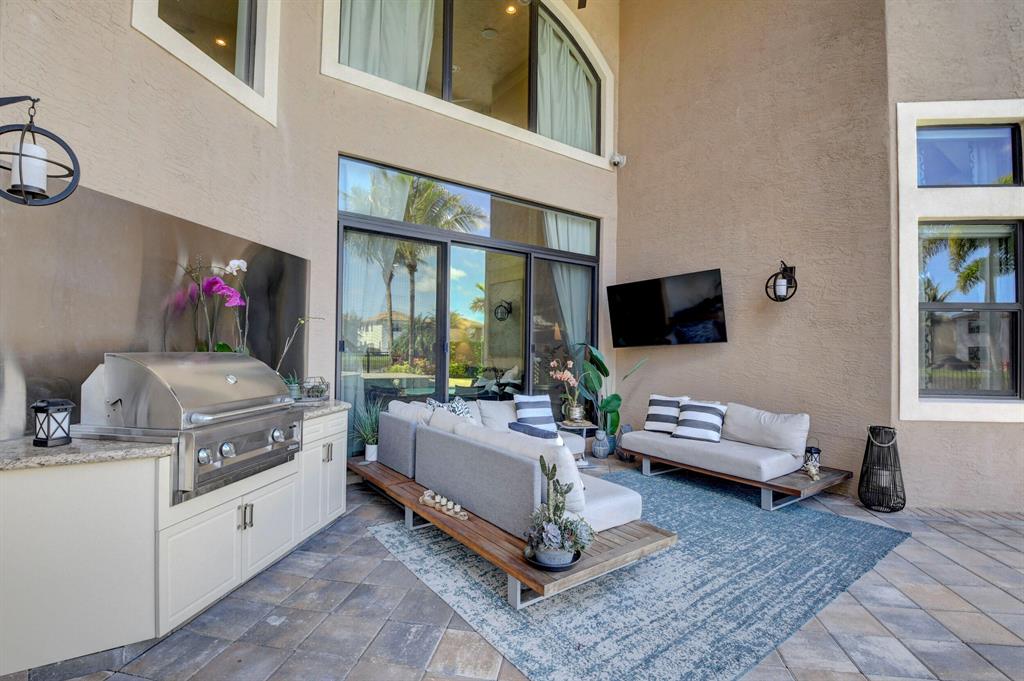 THE BRIDGES, BRIDGES - Residential