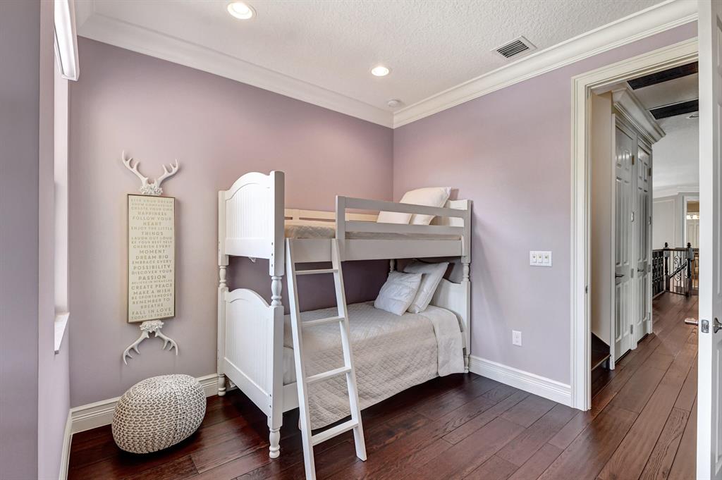 THE BRIDGES, BRIDGES - Residential