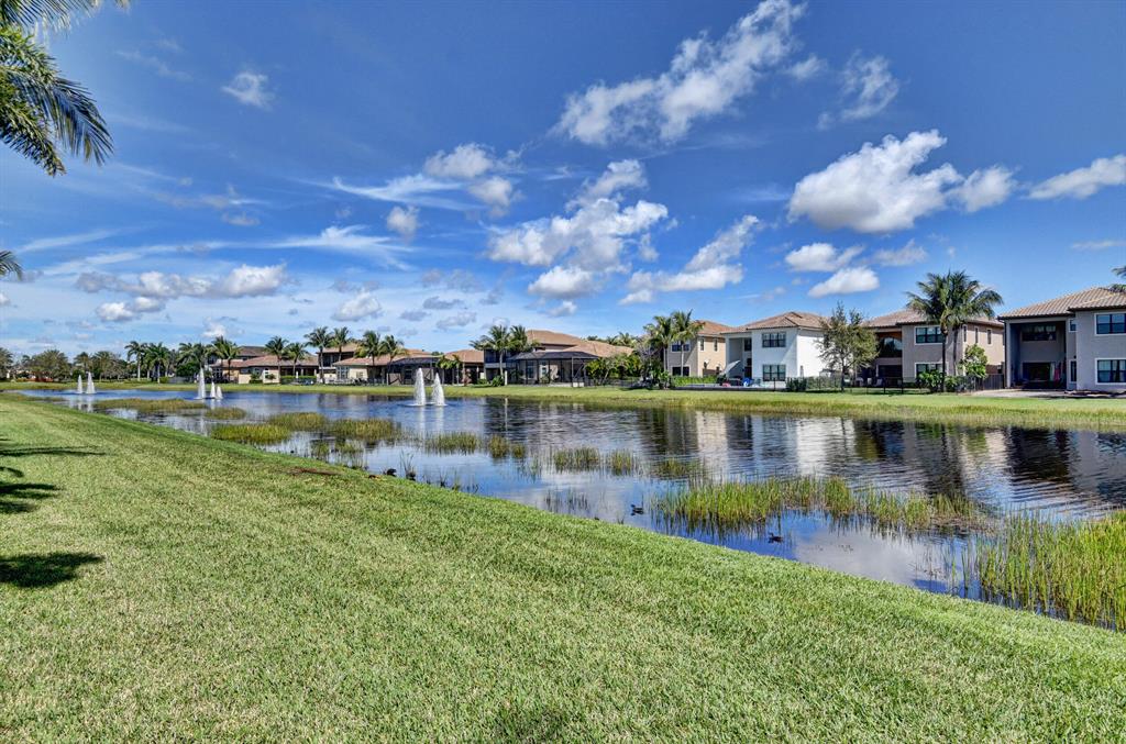 THE BRIDGES, BRIDGES - Residential