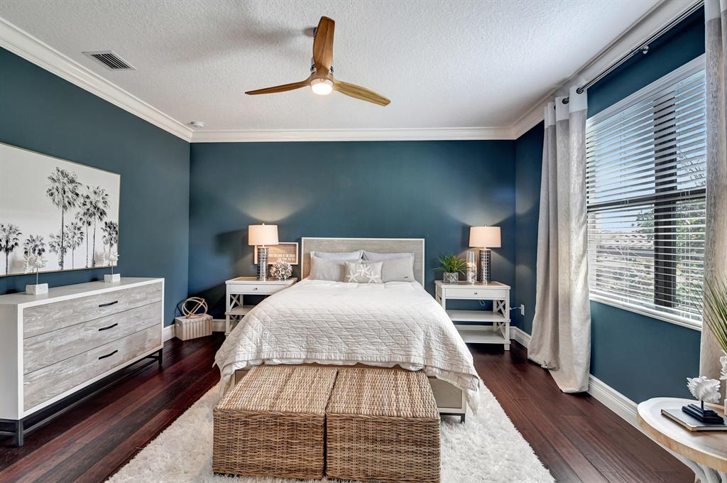 THE BRIDGES, BRIDGES - Residential