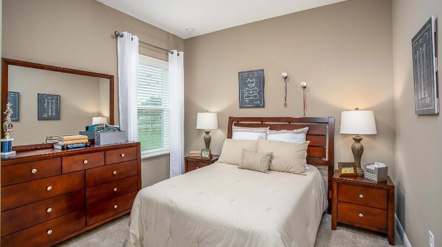 VERO LAKE ESTATES UNIT R - Residential