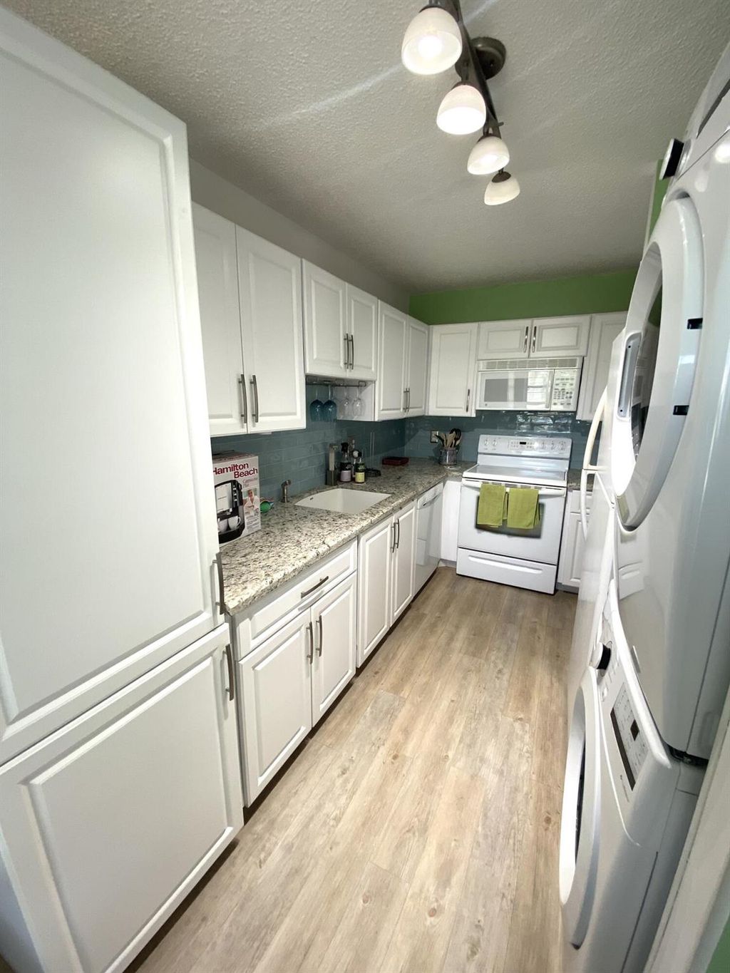 Photo of 2520 Pansey Lane #D, Delray Beach, FL 33445 (MLS # R11068170)