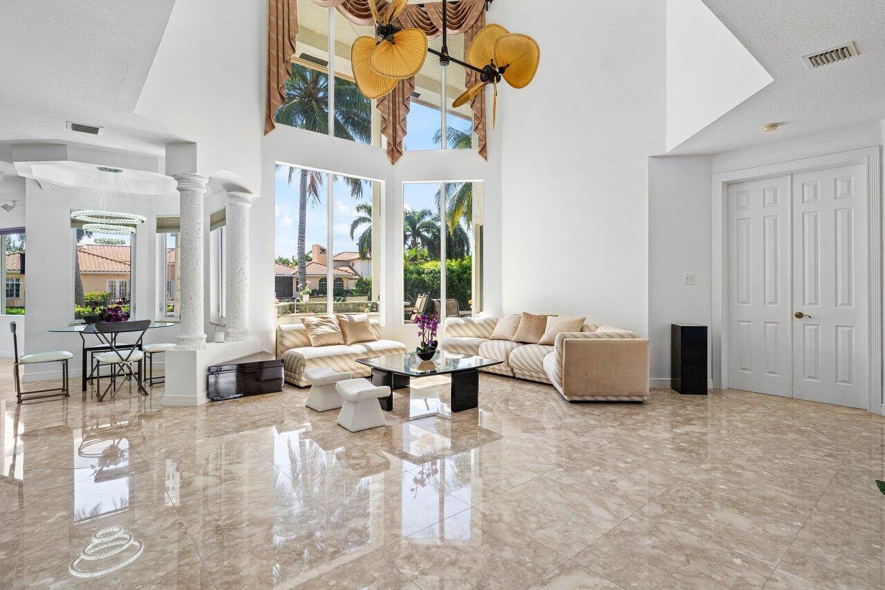 ESTOVILLE - Residential