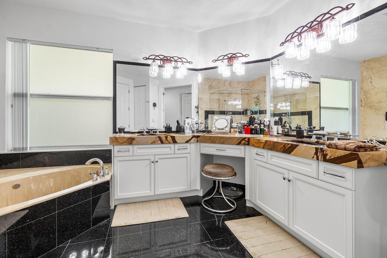 ESTOVILLE - Residential