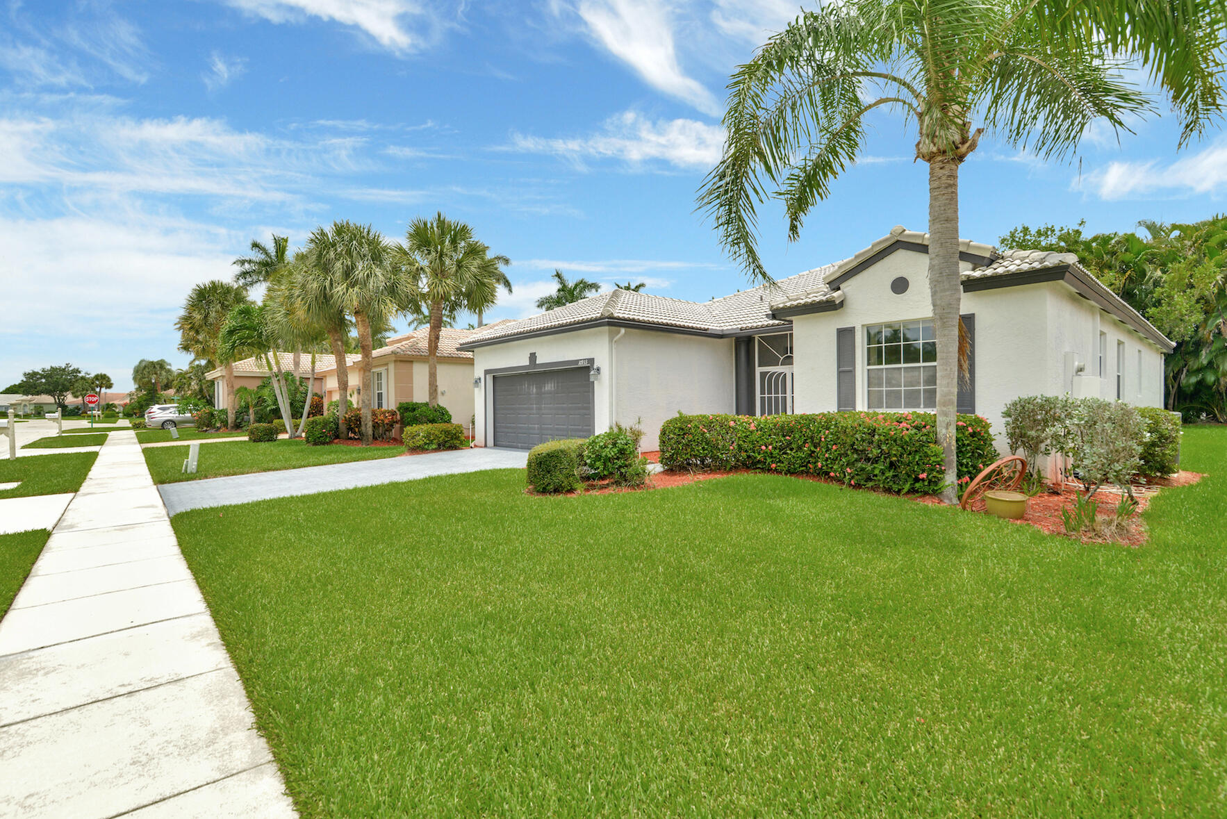 MAJESTIC ISLES 1 - Residential