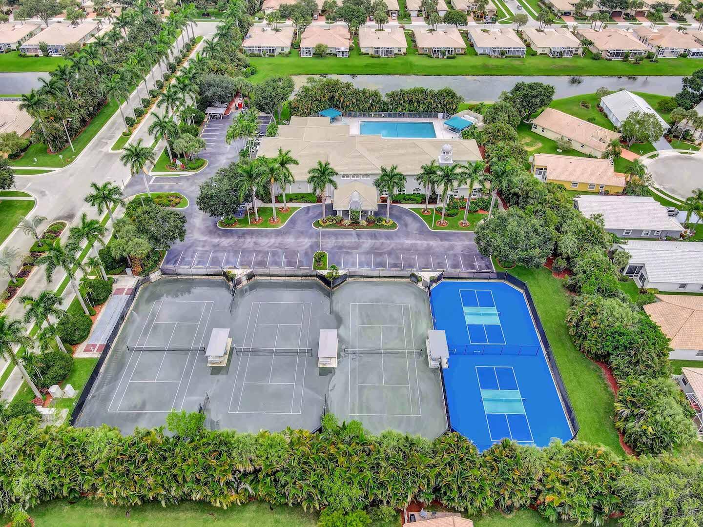 MAJESTIC ISLES 1 - Residential