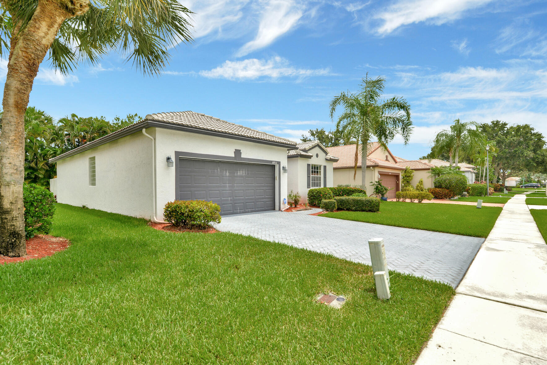 MAJESTIC ISLES 1 - Residential