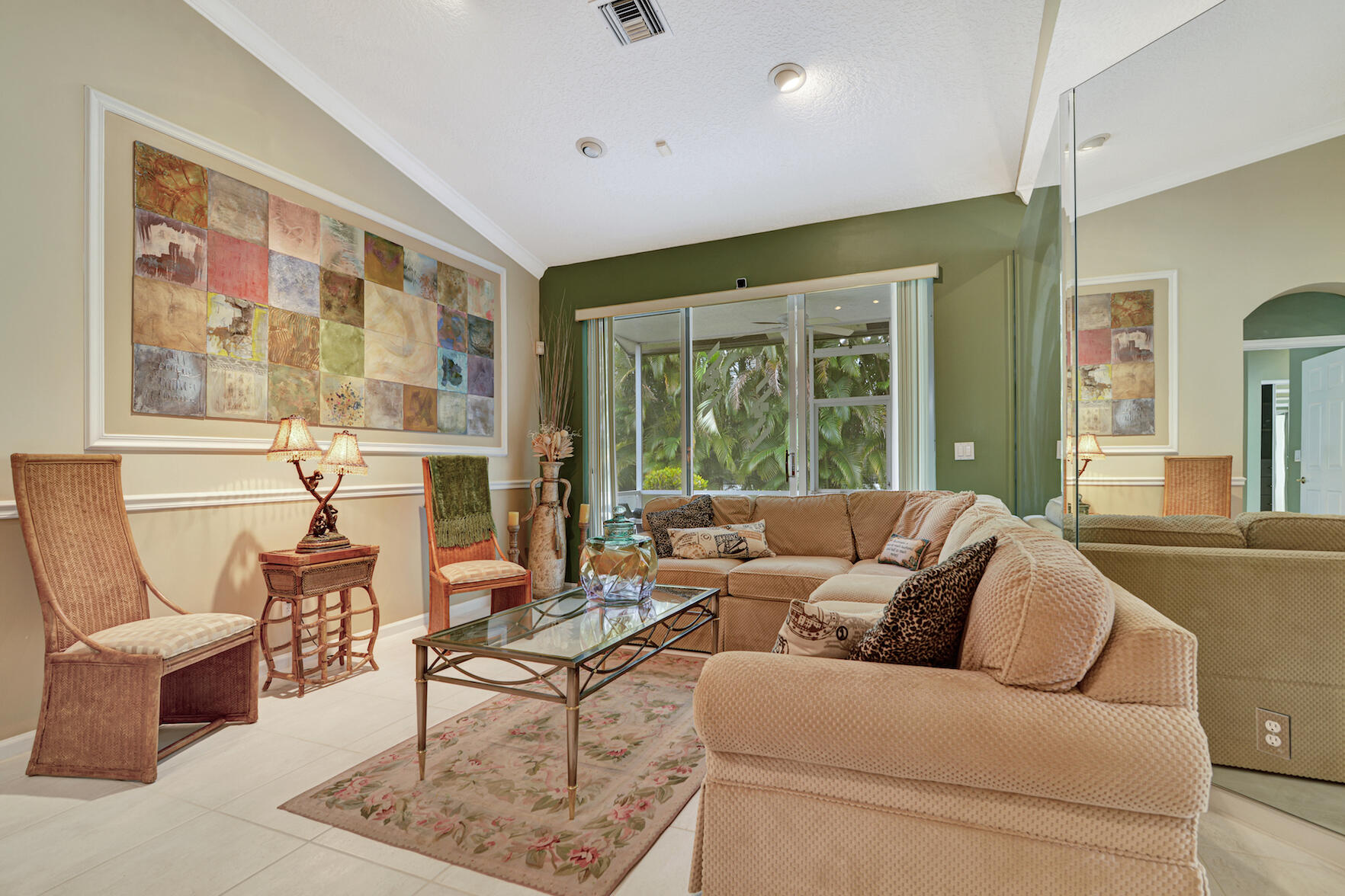 MAJESTIC ISLES 1 - Residential