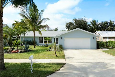 A home in Lake Worth Beach