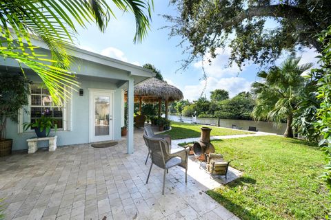 A home in Lake Worth Beach