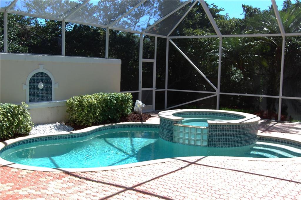 Heron Bay Three 159-41 B - Residential