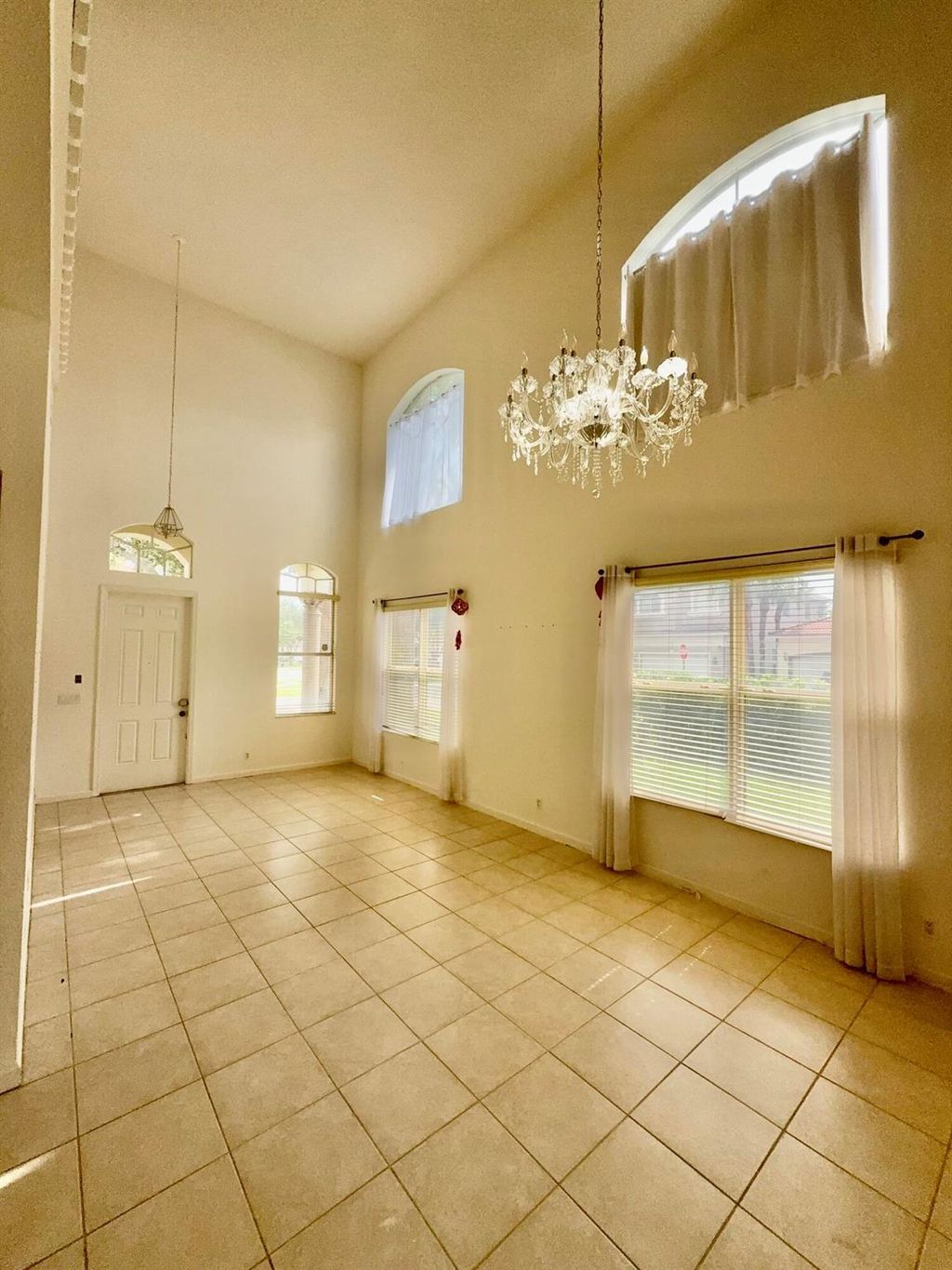 Photo of 4052 Woodhill Place, Boynton Beach, FL 33436 (MLS # R11095868)