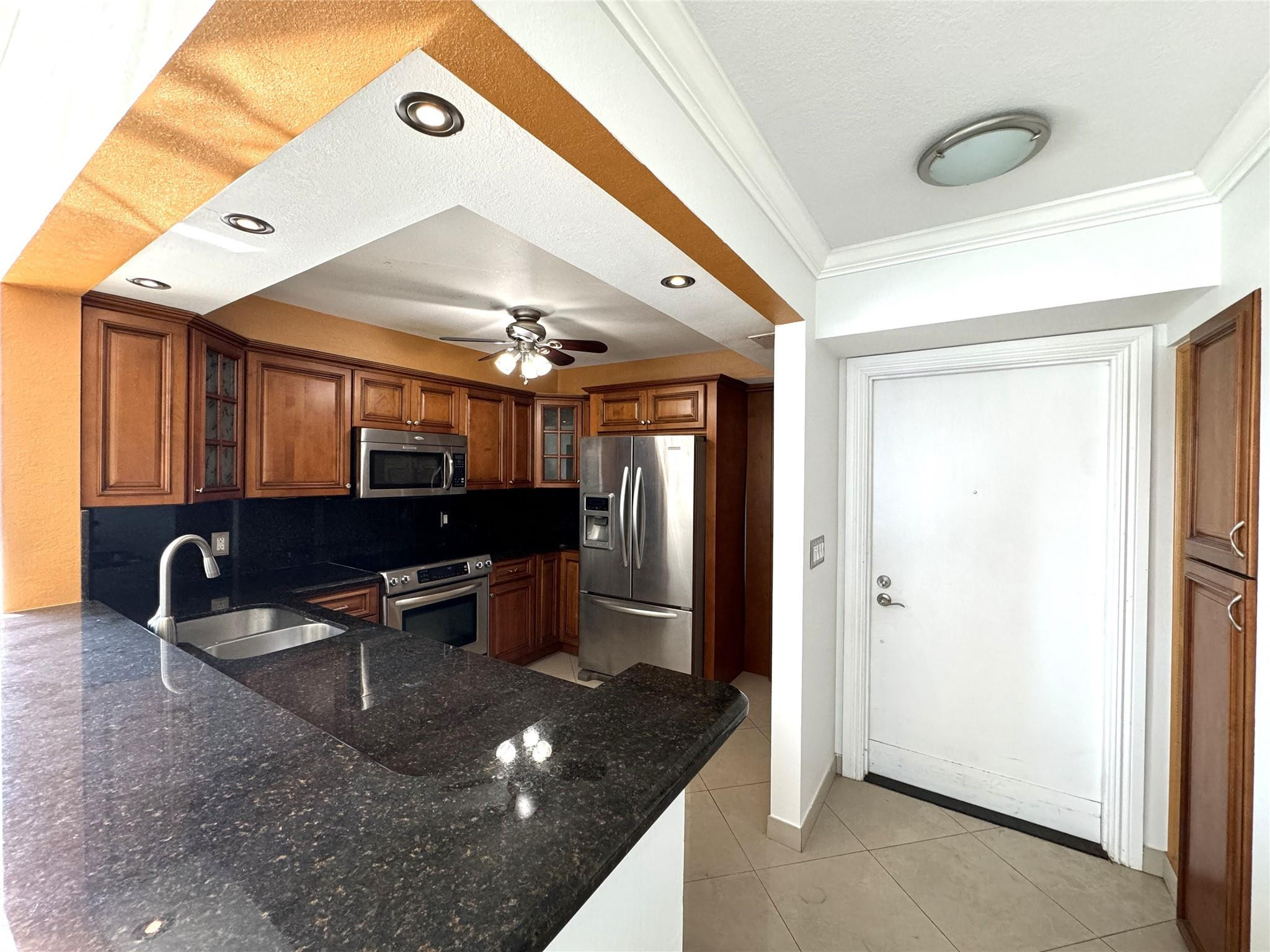 Coral Towers Condo - Residential