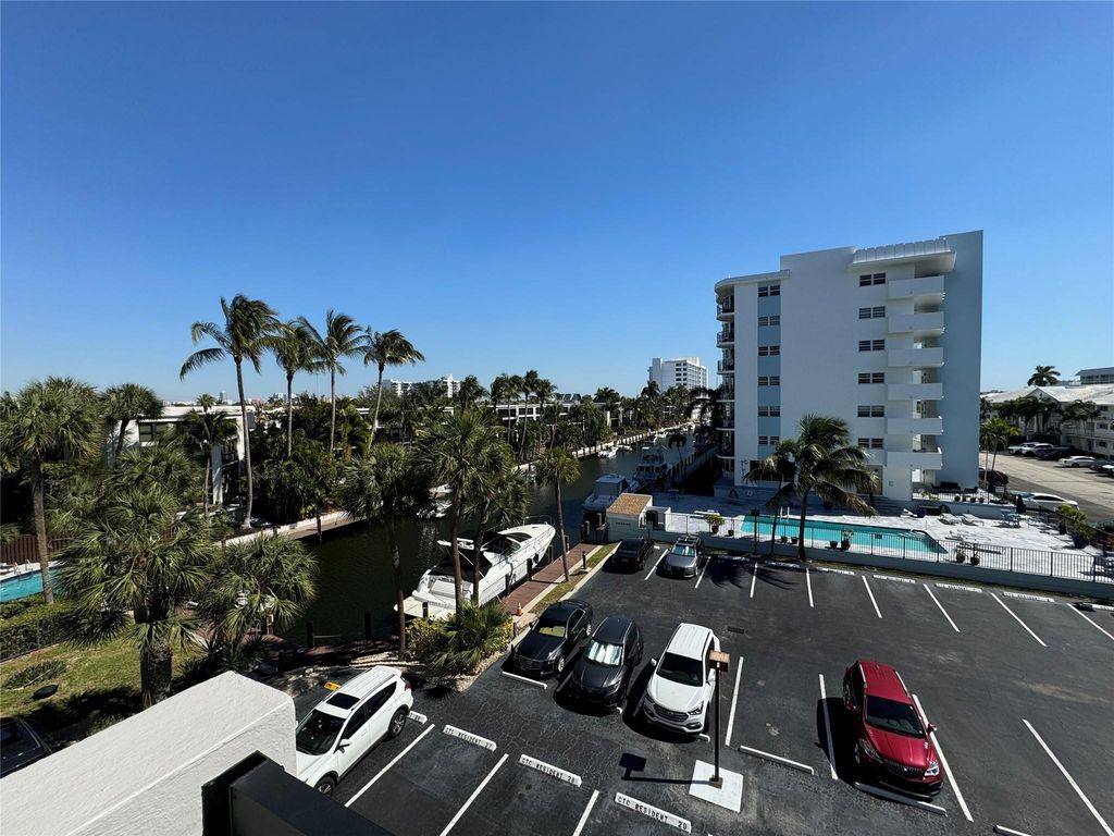 Photo of 4800 Bayview Drive #406, Fort Lauderdale, FL 33308 (MLS # F10470408)