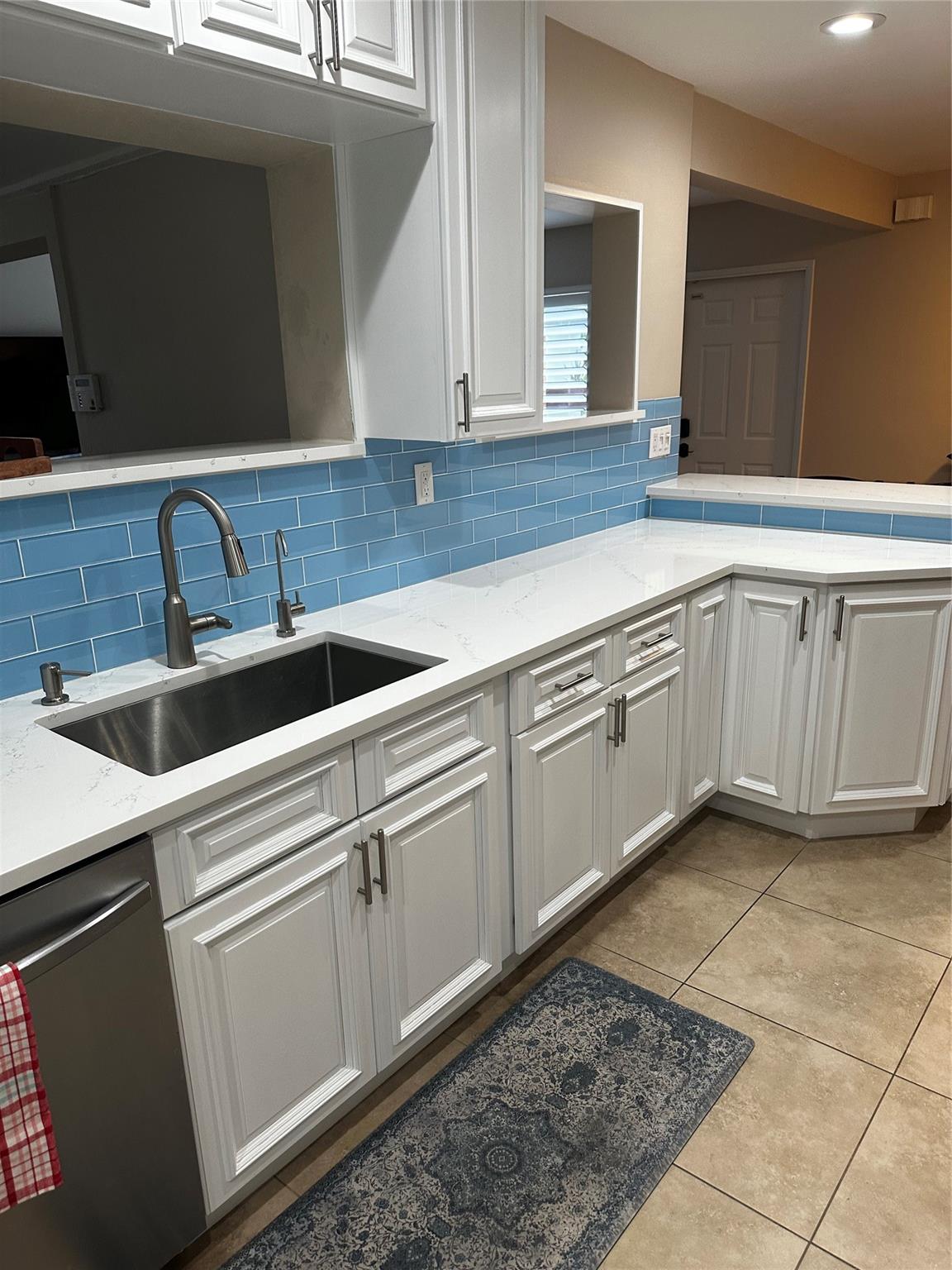 Floranada Ridge Sec A 30- - Residential Lease