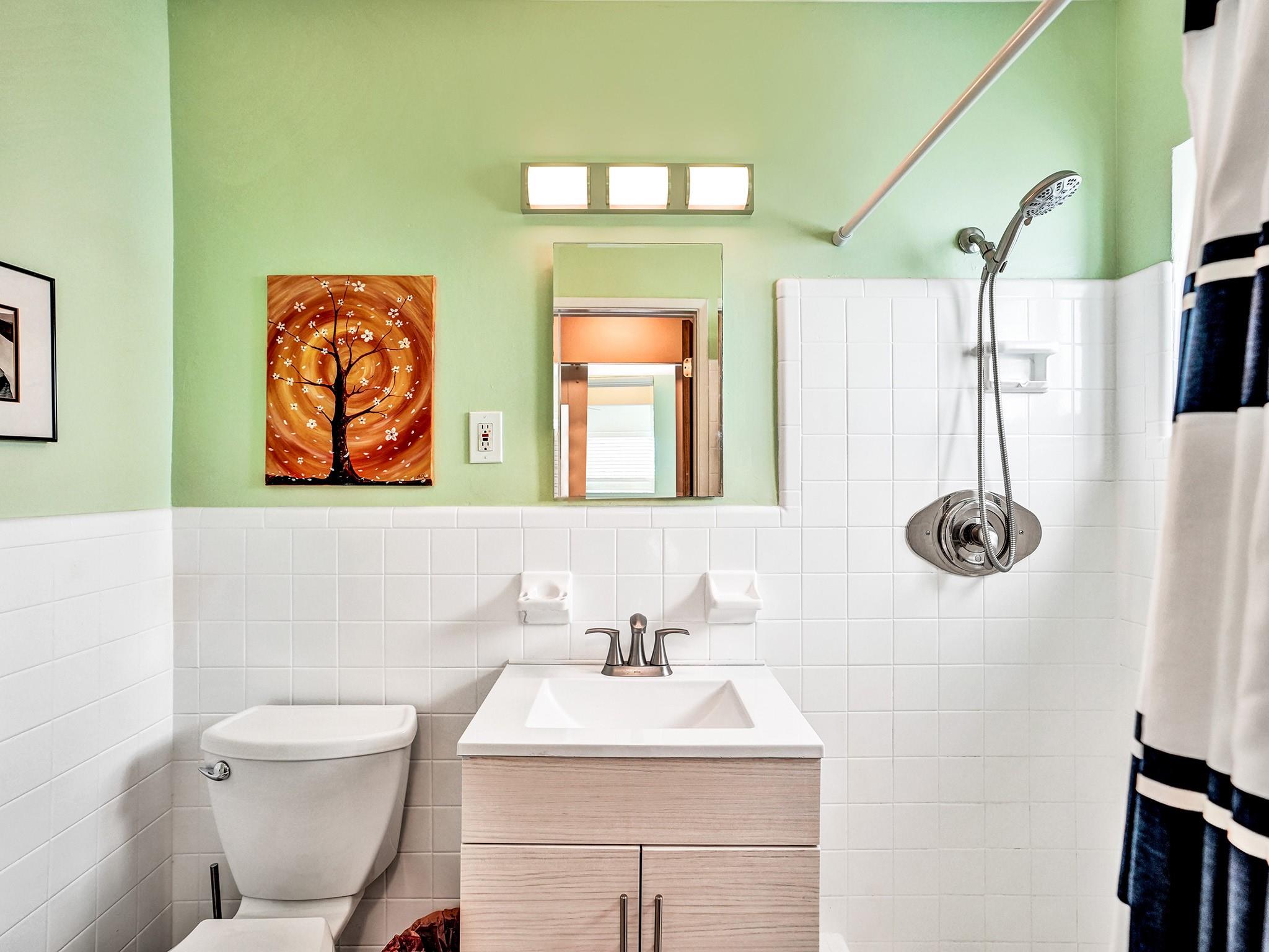 Floranada Ridge Sec A 30- - Residential Lease