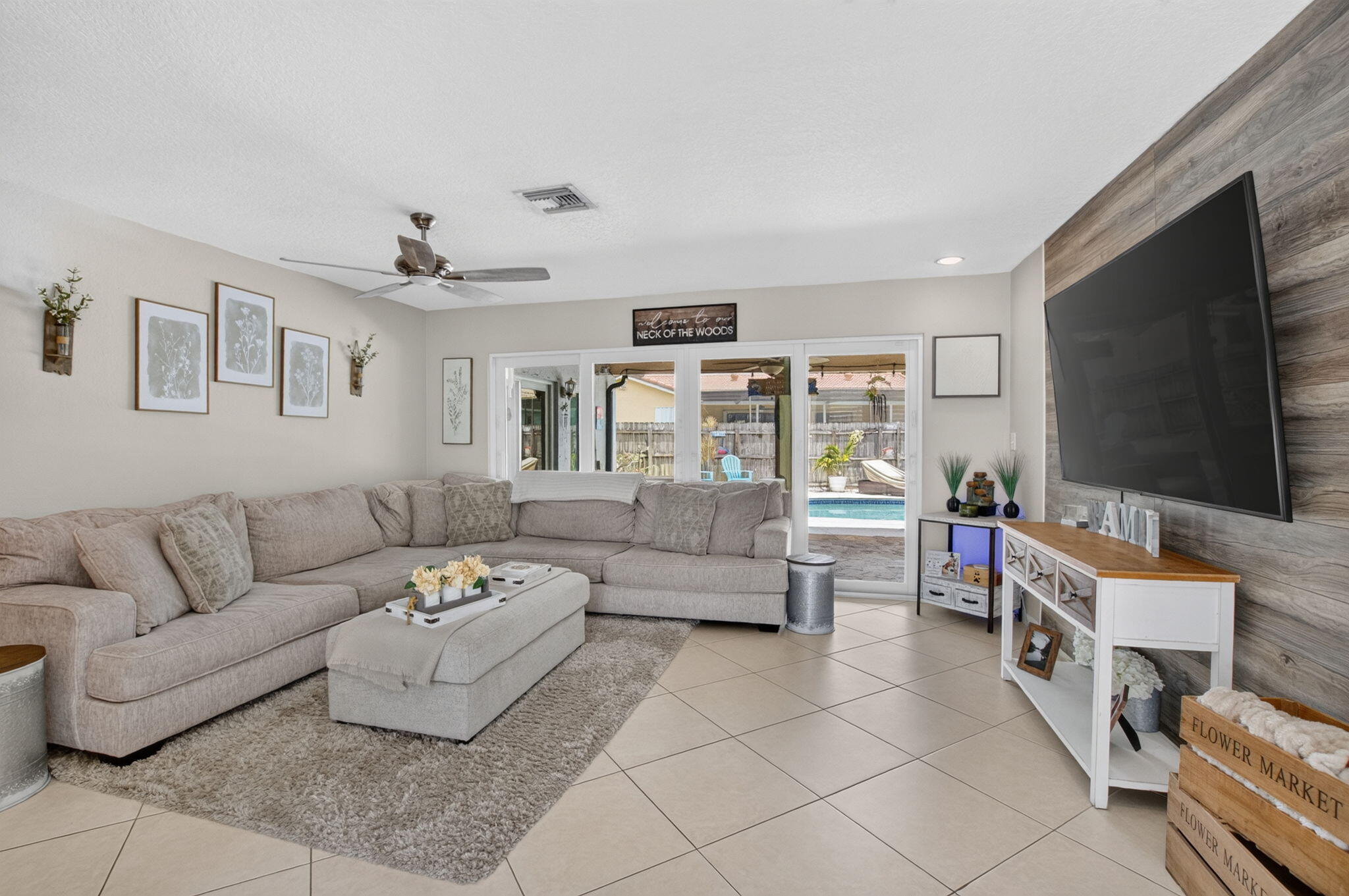 6521 Woodbury Road