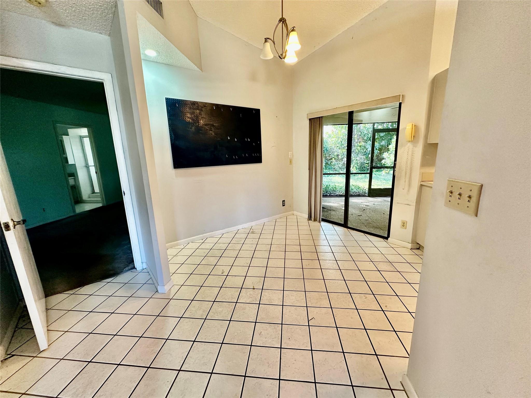 Lakes of Sherbrooke Ph 04 - Residential