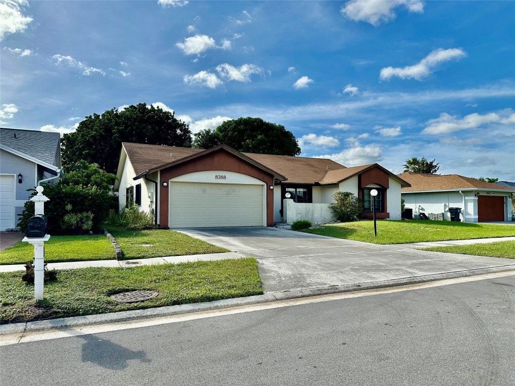 Photo of 8388 White Egret Way, Lake Worth, FL 33467 (MLS # F10536599)