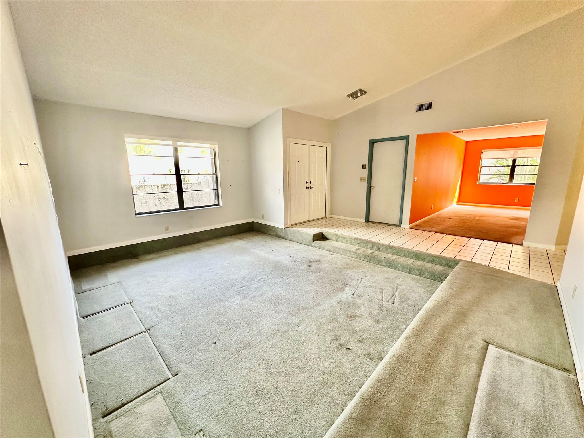 Lakes of Sherbrooke Ph 04 - Residential