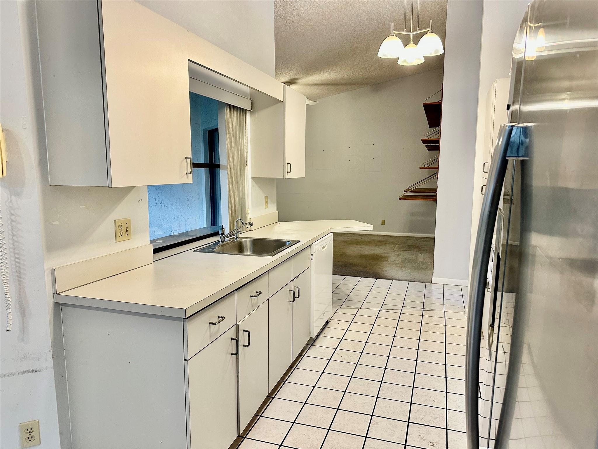 Lakes of Sherbrooke Ph 04 - Residential