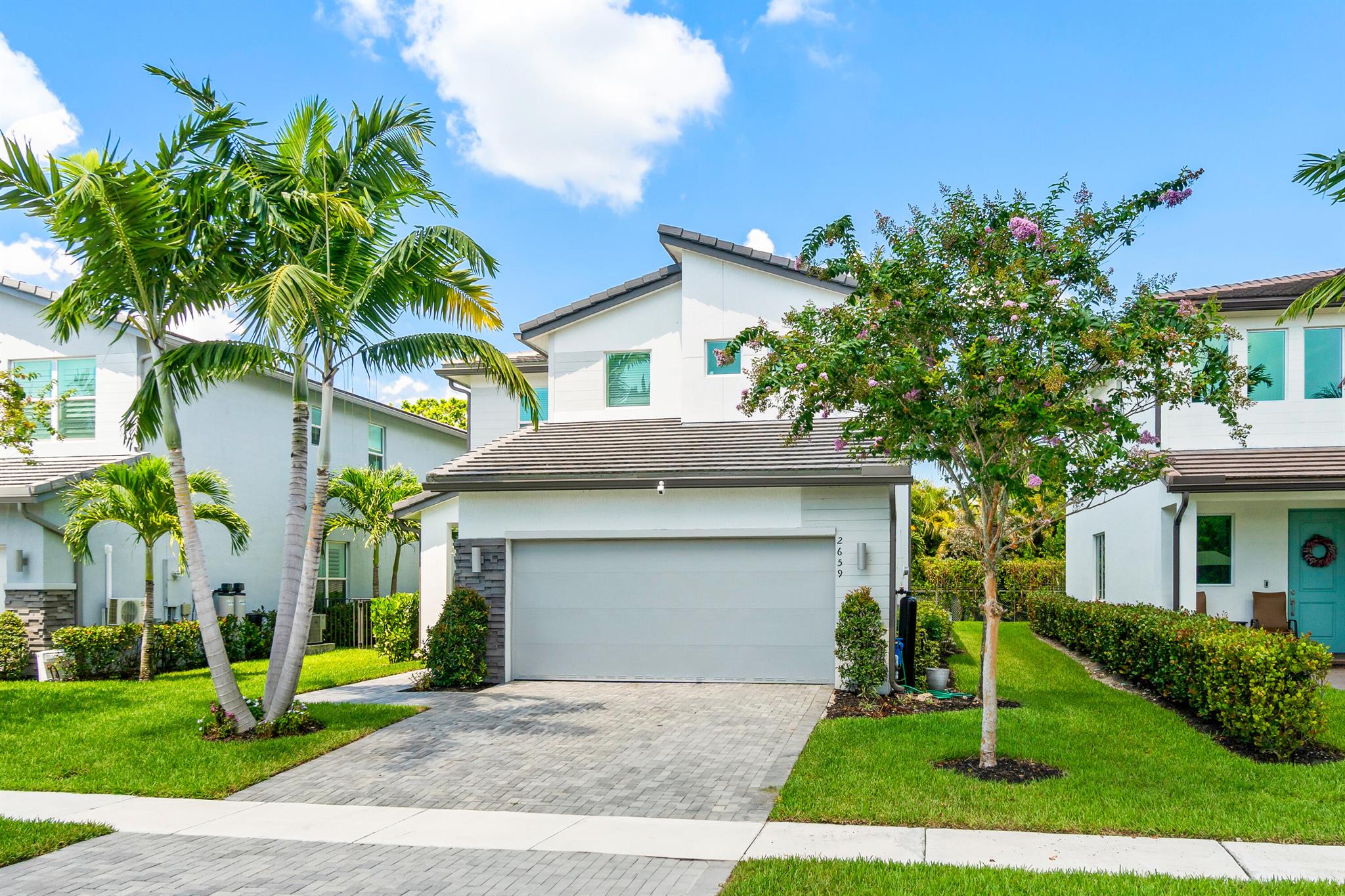 2659 Country Lake Trail