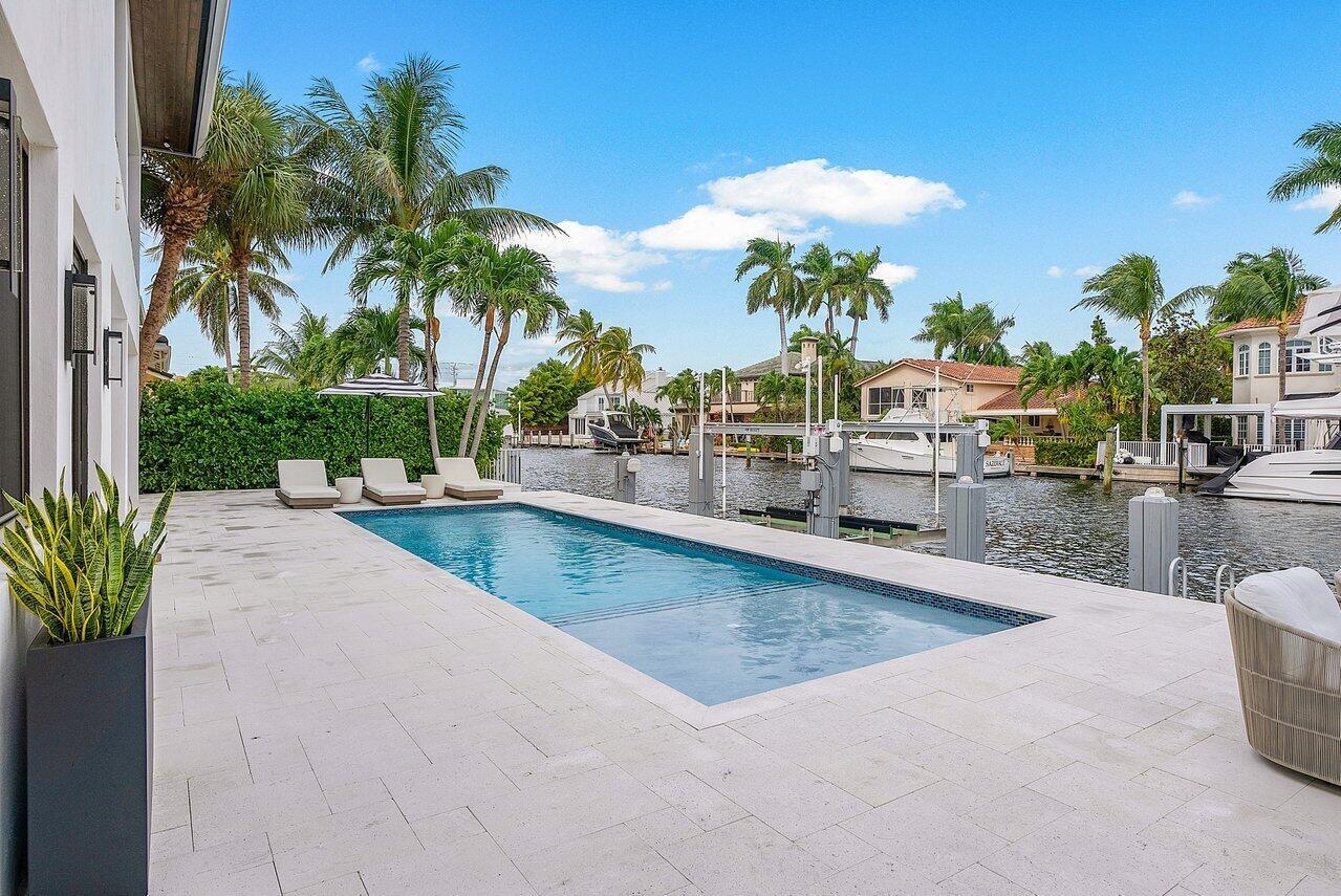 TROPIC ISLE 3RD SEC - Residential