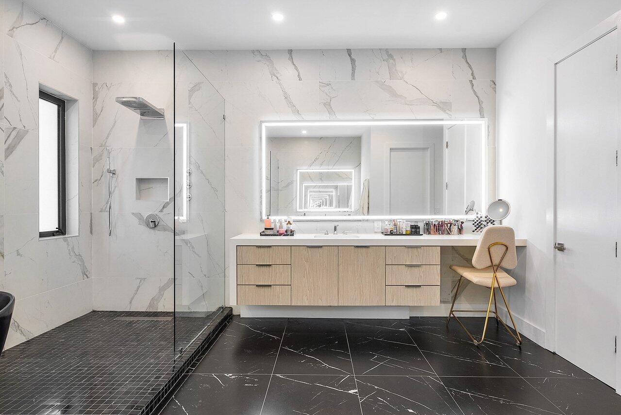 TROPIC ISLE 3RD SEC - Residential