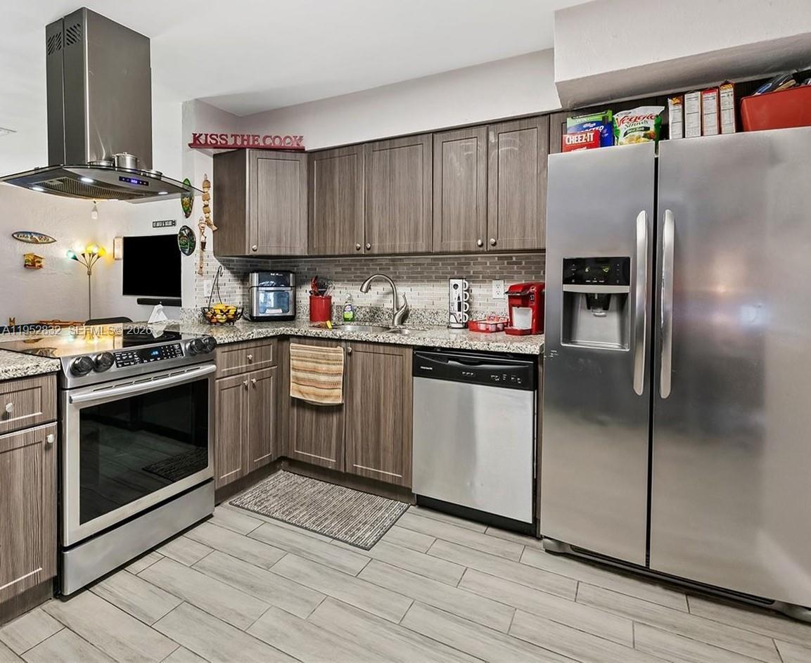 SEABOARD PARK - Residential