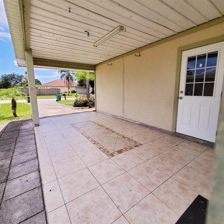 PORT ST LUCIE FLORESTA PINES UNIT 2 - Residential