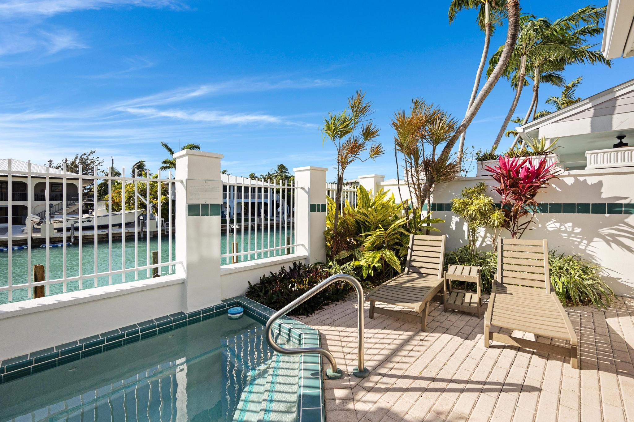 7017 Harbor Village Drive