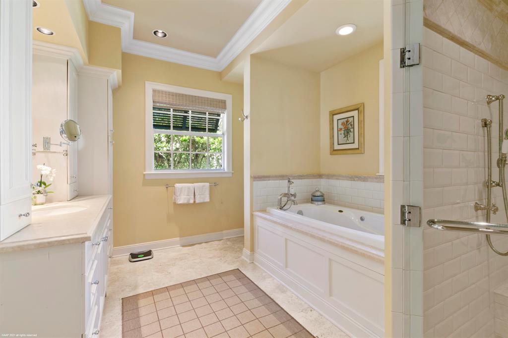 ORCHID ISLAND - Residential