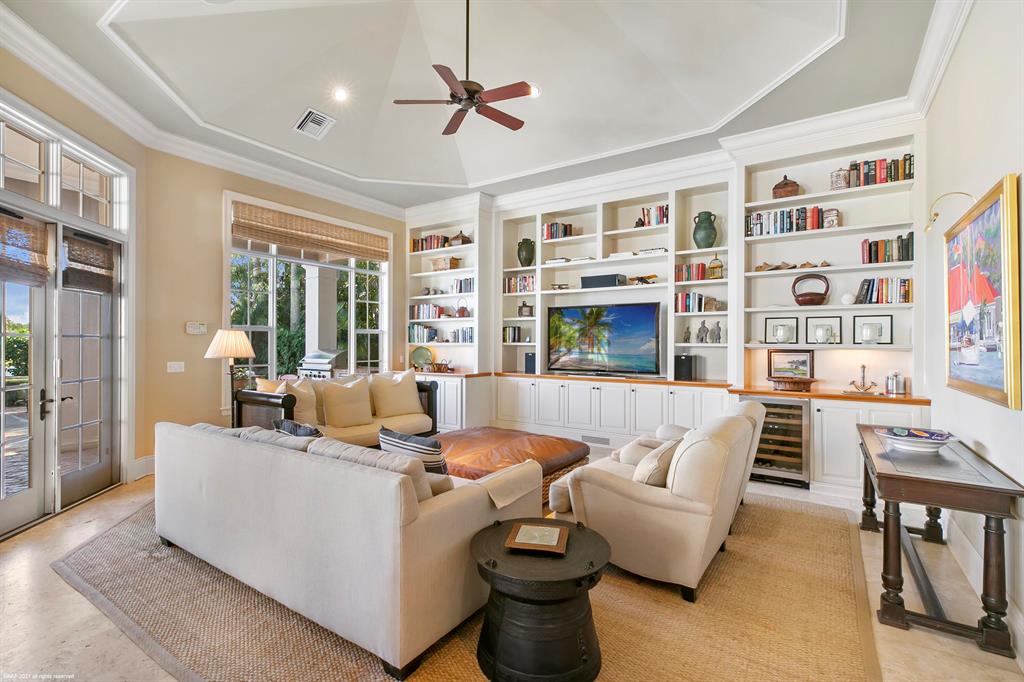 ORCHID ISLAND - Residential