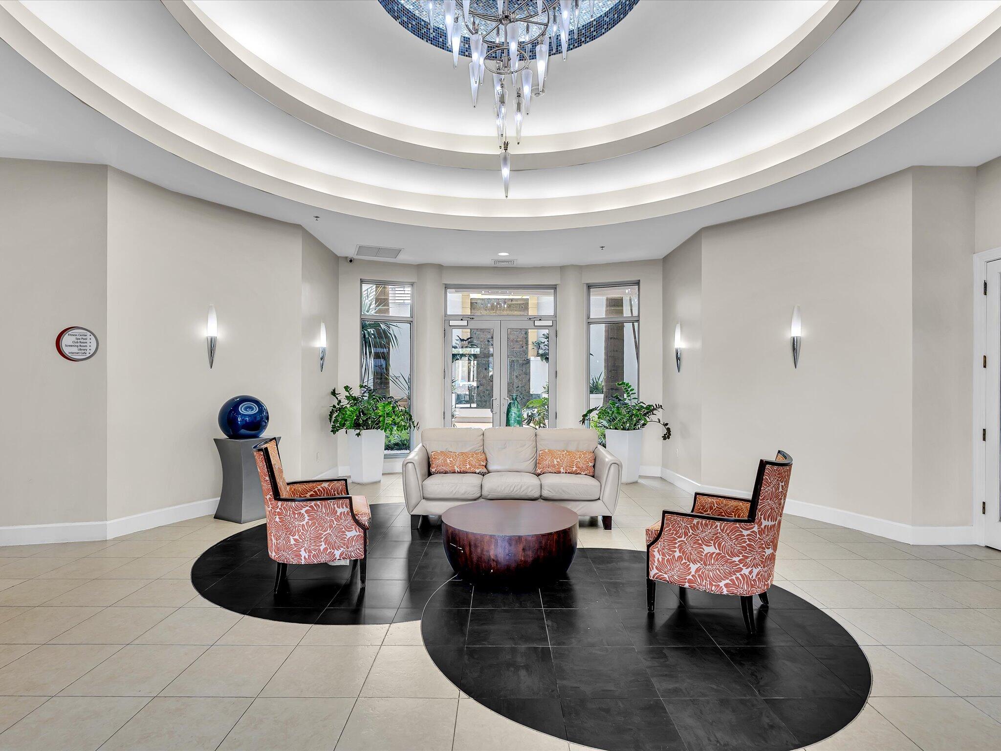 RADIUS CONDO - Residential Lease