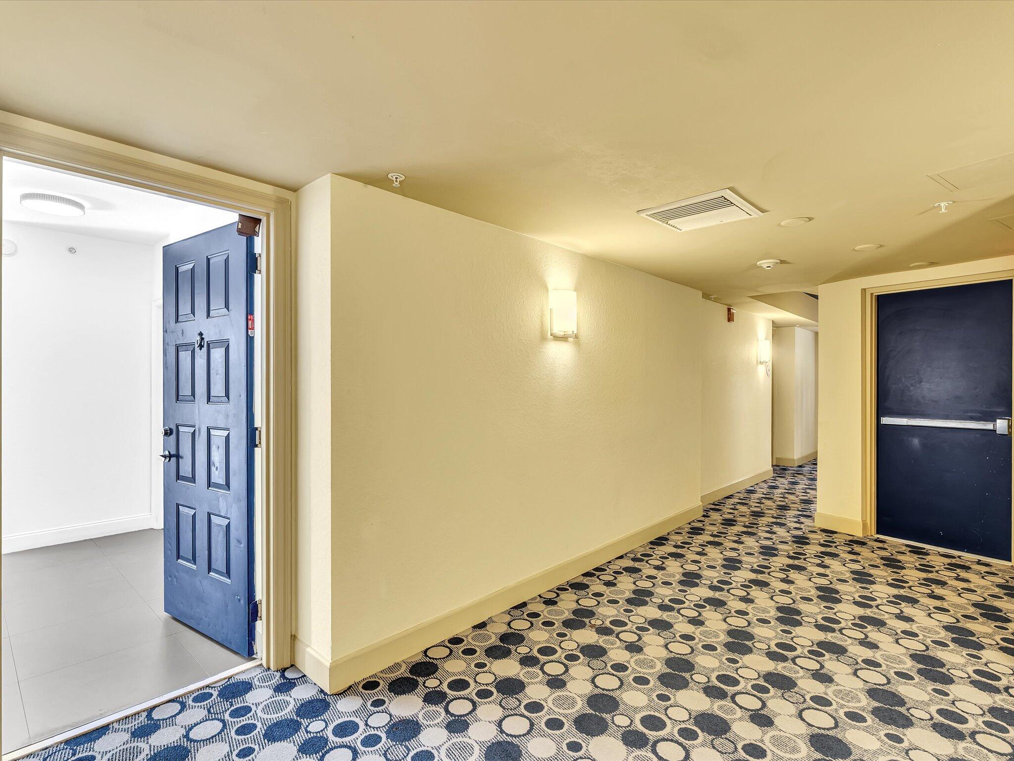 RADIUS CONDO - Residential Lease