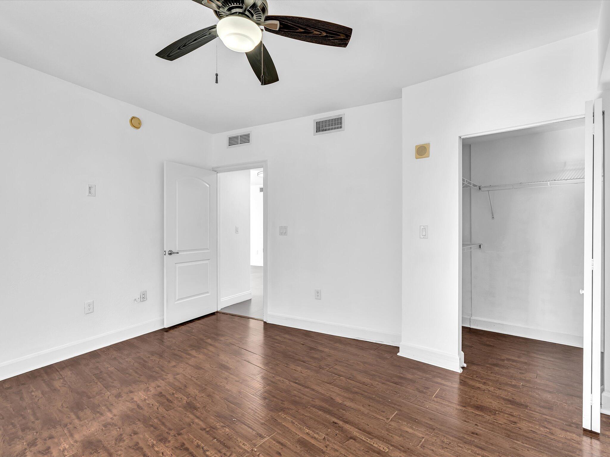 RADIUS CONDO - Residential Lease