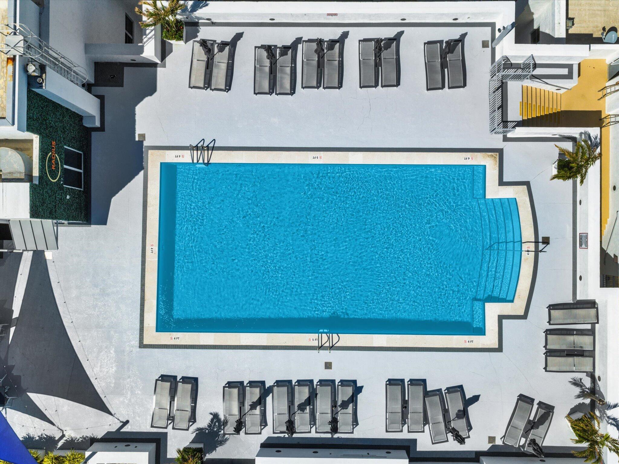 RADIUS CONDO - Residential Lease