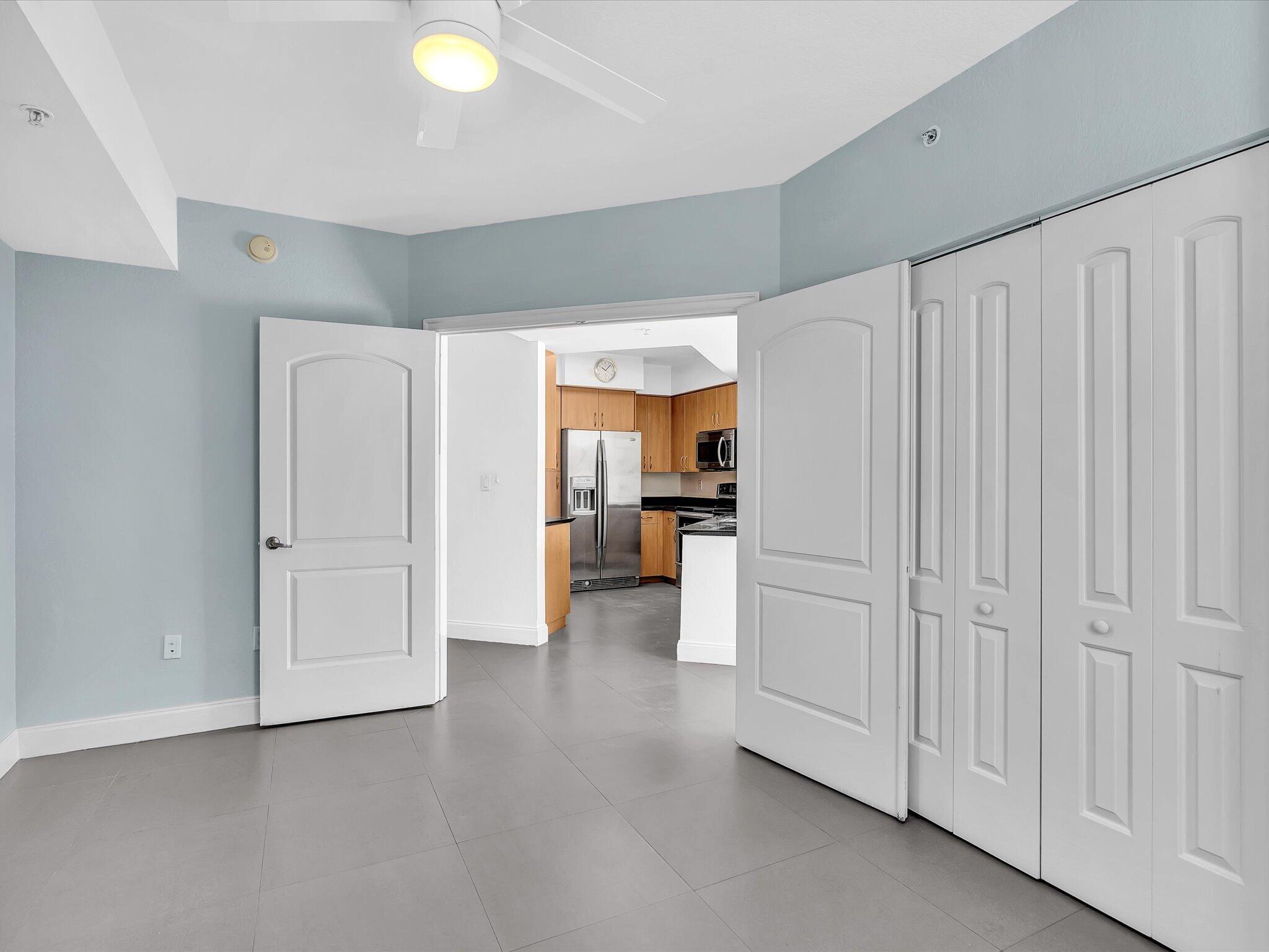 RADIUS CONDO - Residential Lease