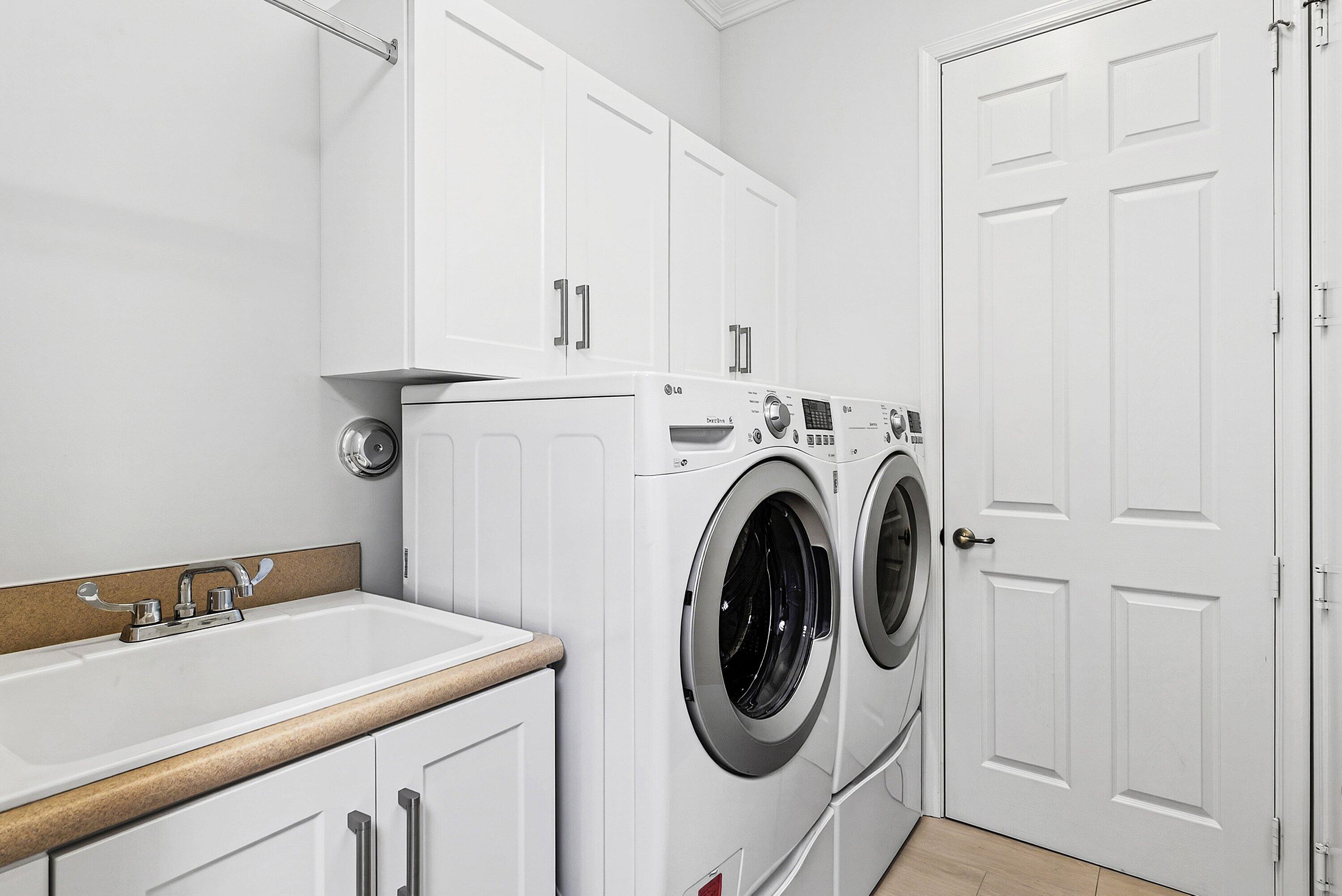 VALENCIA RESERVE - Residential