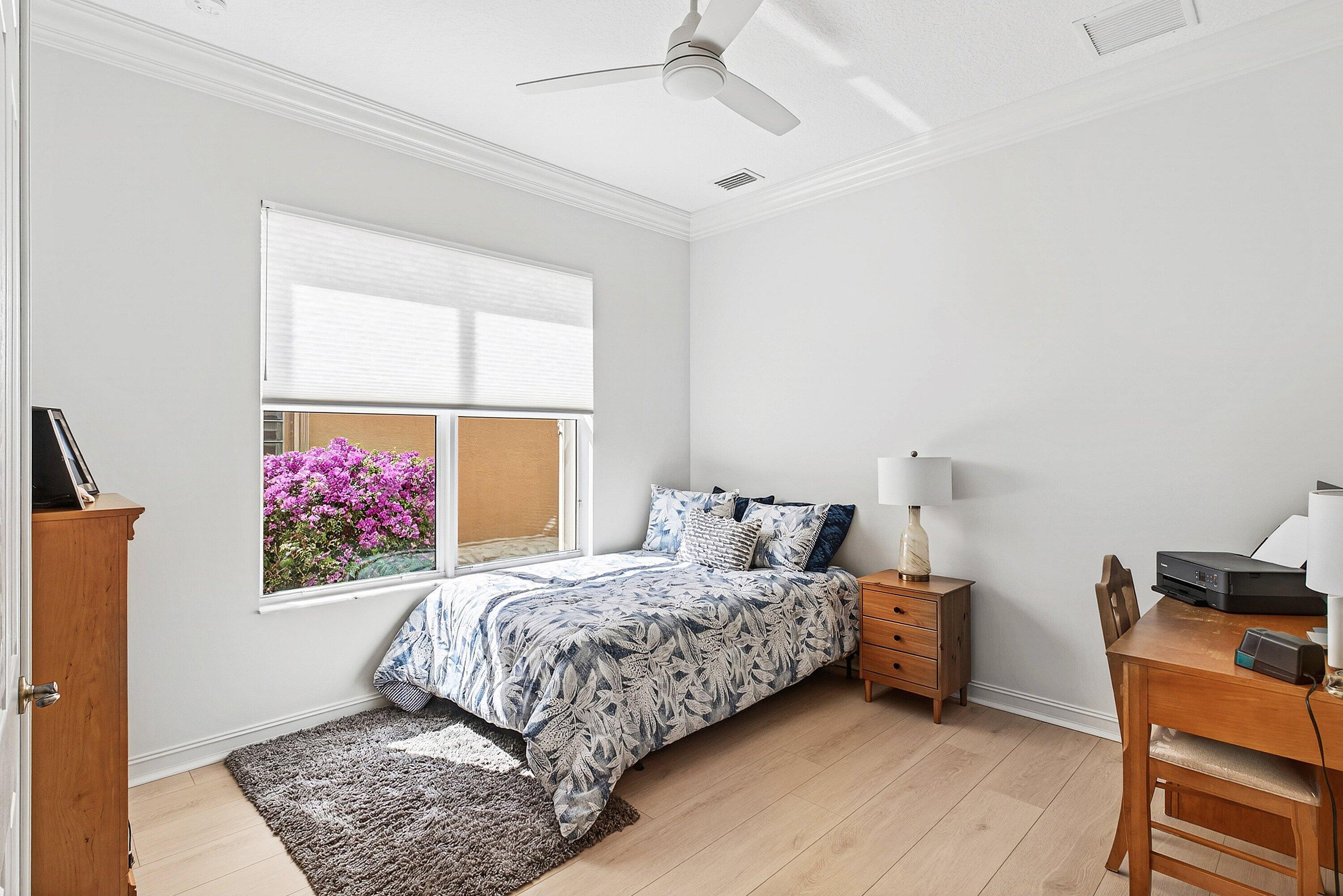 VALENCIA RESERVE - Residential