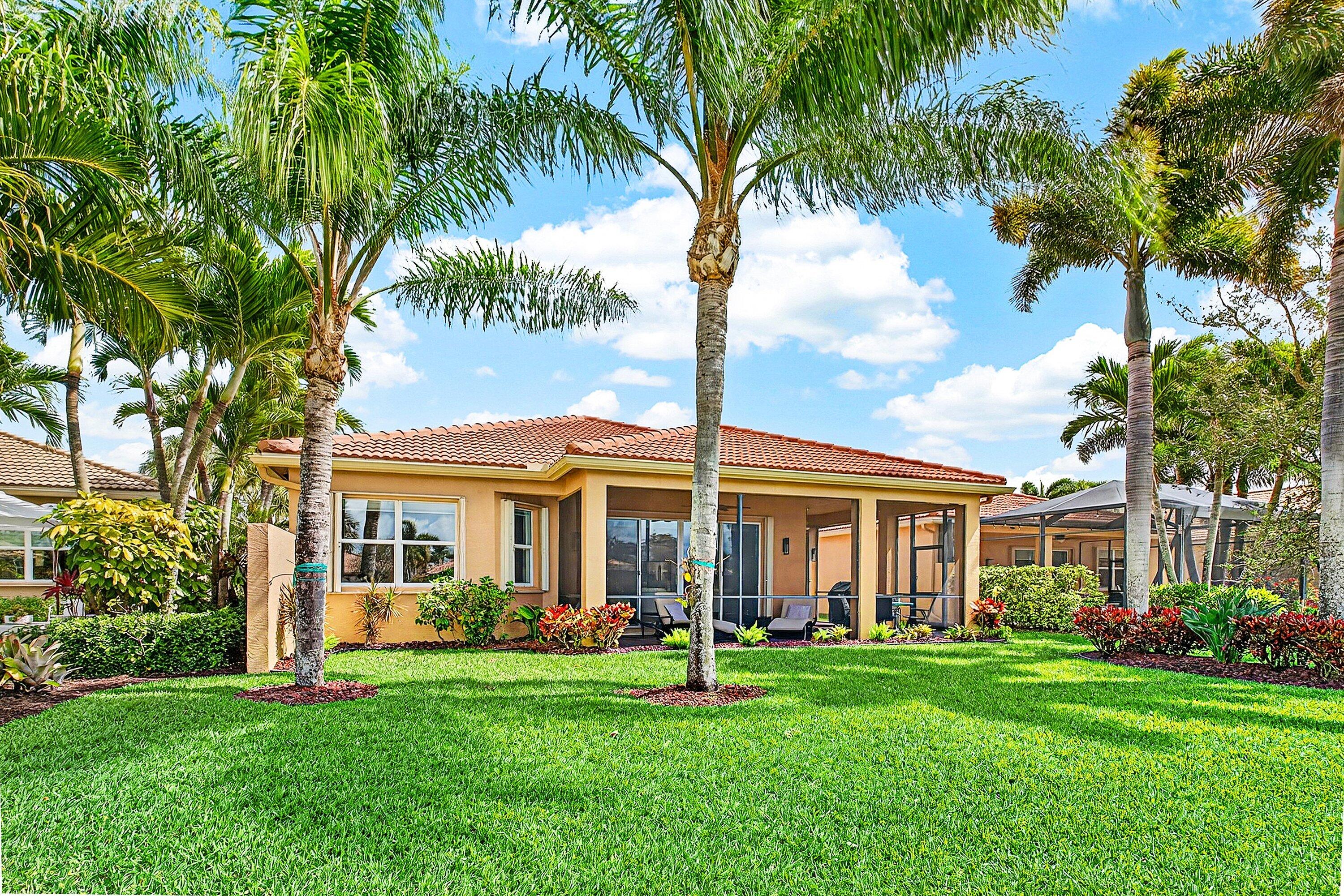 VALENCIA RESERVE - Residential