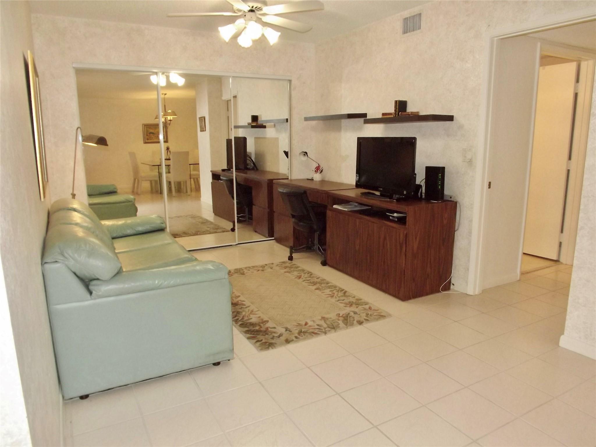 Huntington Pointe - Residential